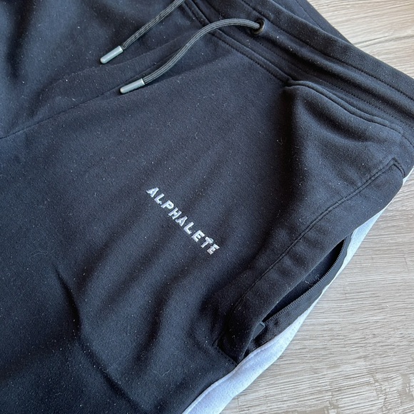 Alphalete - Premium Joggers - Black/White (Size M) - Picture 2 of 3